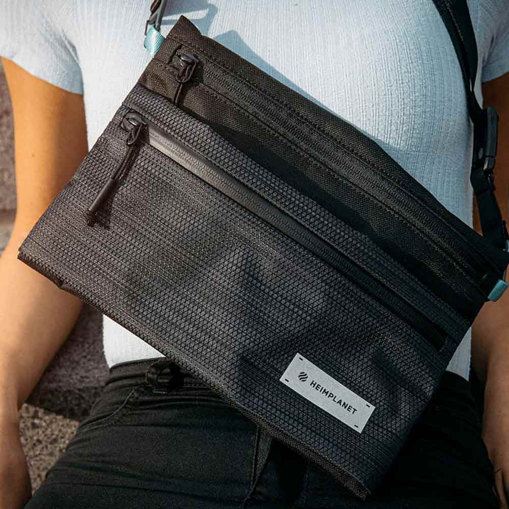 Carry Essentials Neck Pouch A5 Black
