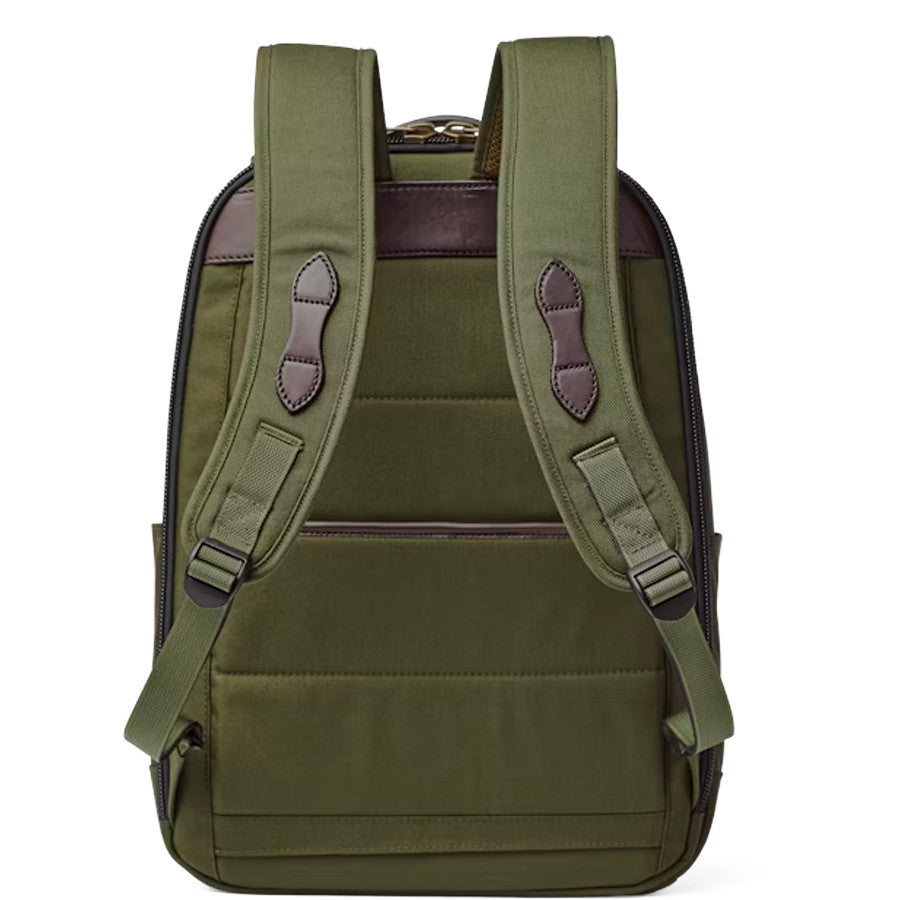 Otter Green Filson Dryden-rygsæk med stropper på ryggen