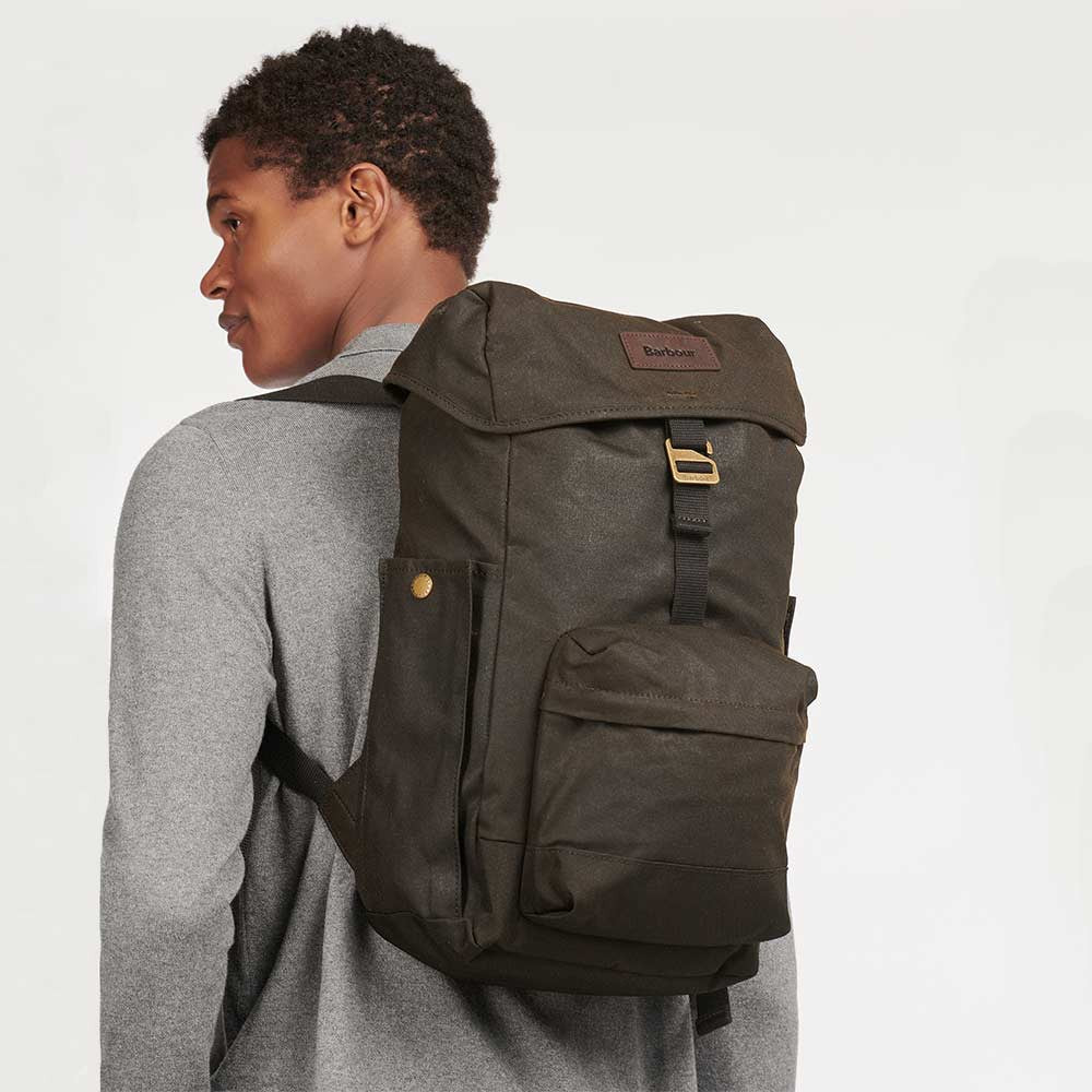 Essential Wax Backpack Olive