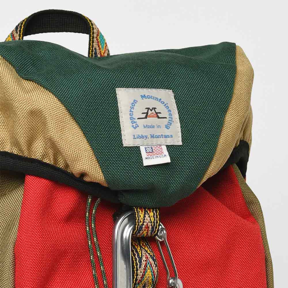 Medium Climb Pack Forest Green Barned Red