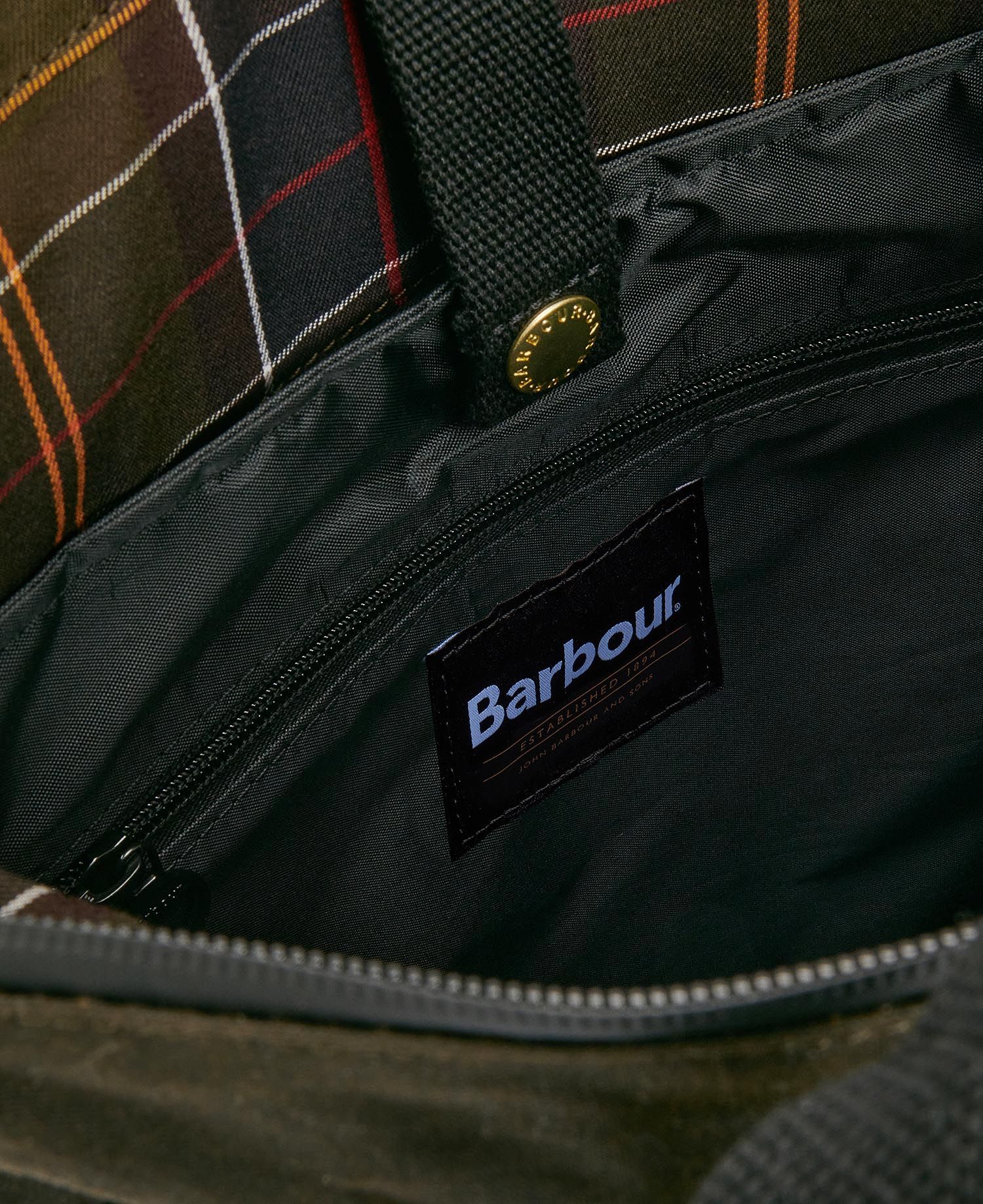 Barbour Field Wax Backpack Olive / Black