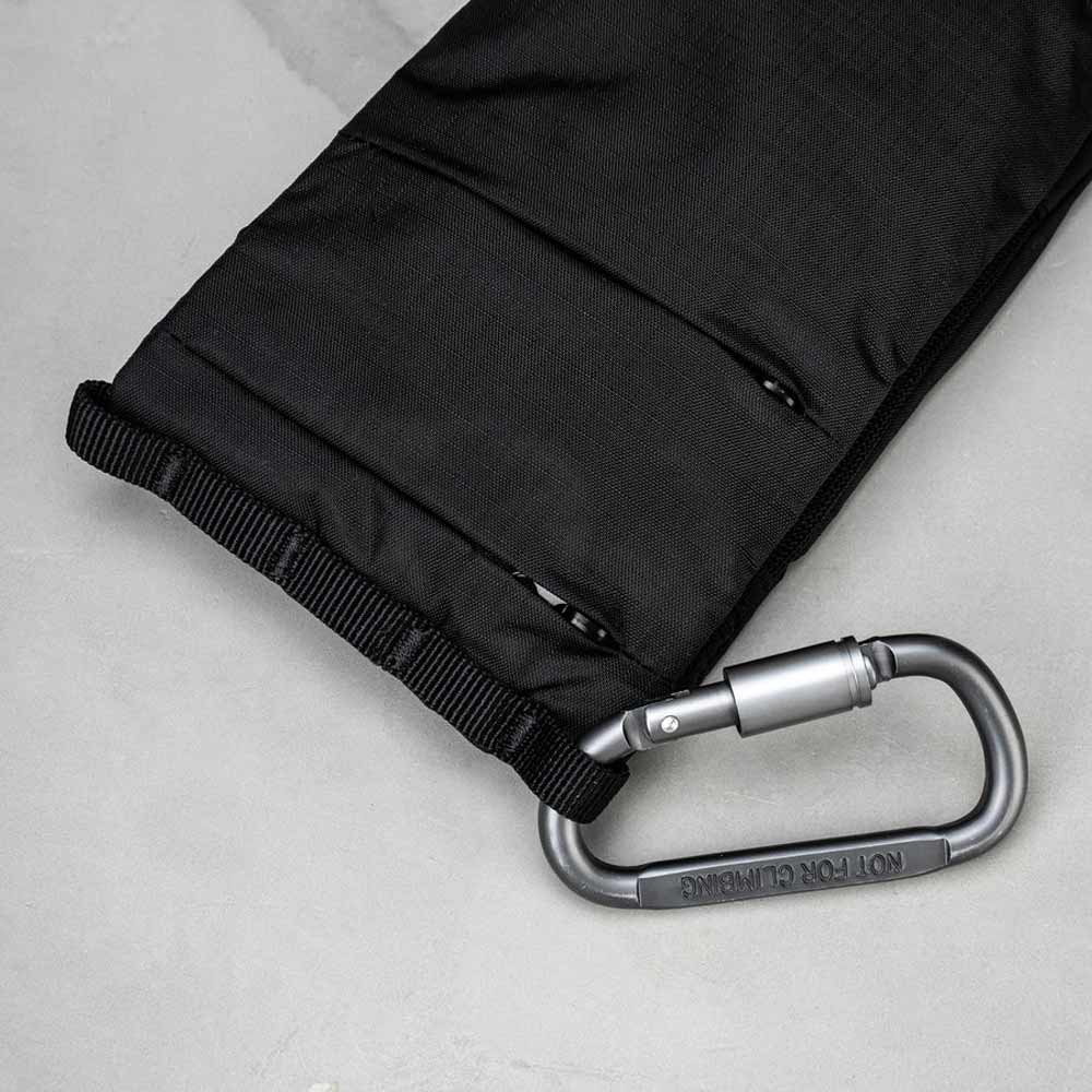 black nylon bolso topológico para teléfono con cadena margarita