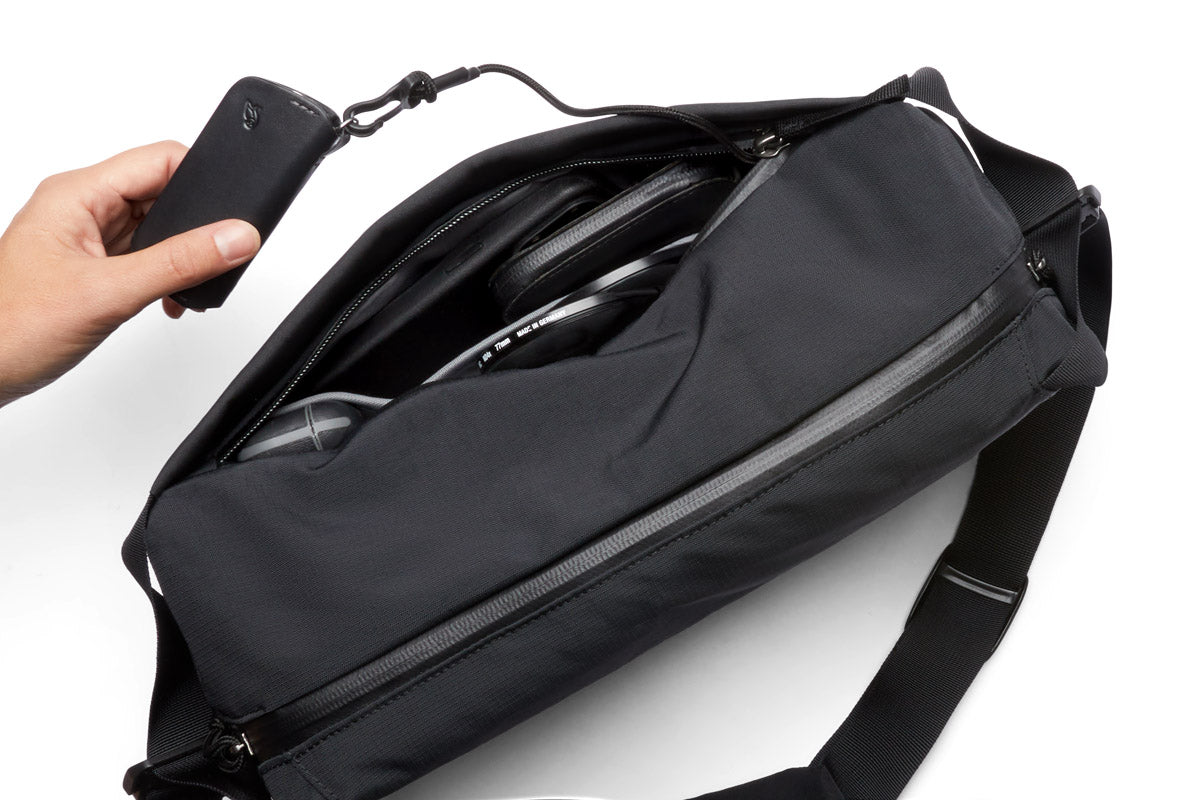 Bellroy Venture Sling Camera Edition Black